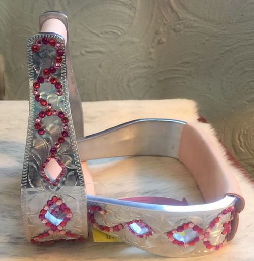 Aluminum Diamonds w/Shades of Pink Crystal Stirrups