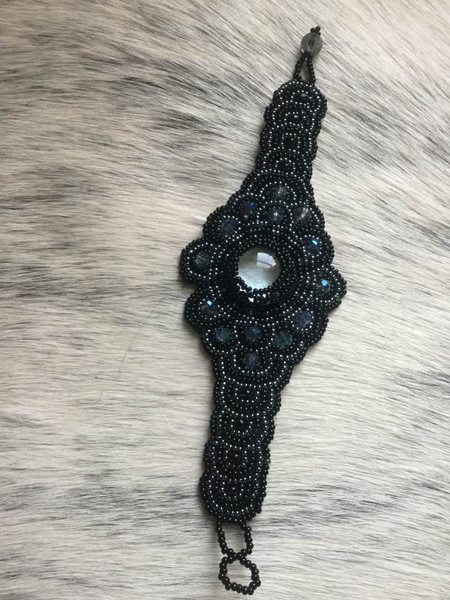 Hand beaded Renaissance Bracelet w/Crystal in the Center (black)