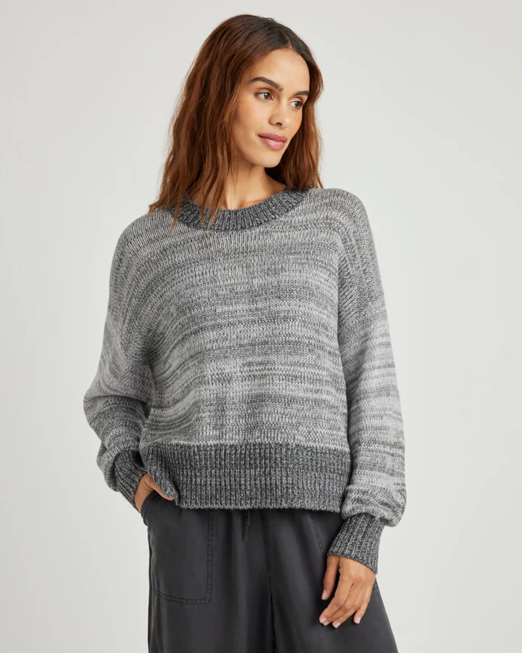 トップス murral Gradation knit short sweater Gray murral Gradation knit short sweater Gray
