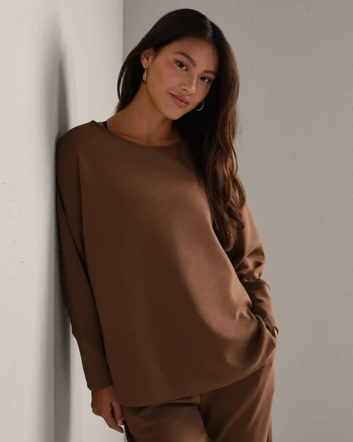 Dreamglow Pullover - Chestnut Brown