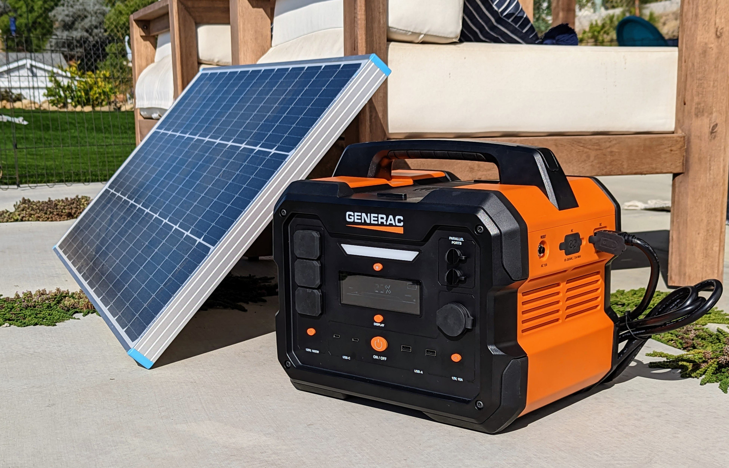 Generac 8038 GS100 Solar Panel 100W Accessory Nationwide Generators