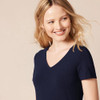 AMAZON ESSENTIALS WOMEN'S REGULAR-FIT V-NECK T-SHIRT XXL - NAVY/WHITE AMAZON ESSENTIALS WOMEN'S REGULAR-FIT V-NECK T-SHIRT XXL - NAVY/WHITE