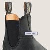 587 BLUNDSTONE CLASSIC CHELSEA BOOTS UNISEX - RUSTIC BLACK - SIZE 4.5