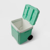 IGLOO LATITUDE 60QT ROLLING COOLER - MINT