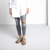 BIRKENSTOCK GIZEH UNISEX SANDAL - EU M40, 7-7.5 MEN, 9-9.5 WOMEN - STONE