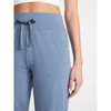 ATHLETIC WORKS WOMEN'S KNIT CAPRI PANTS - SIZE: WOMEN 2XL - MOONSTONE