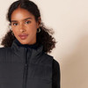 AMAZON ESSENTIALS WOMEN'S MID-WEIGHT PUFFER VEST SIZE: WOMEN M - BLACK New