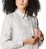OL3344-056 MOUNTAIN HARDWEAR CANYON LONG SLEEVE SIZE XS LIGHT DUNES New