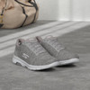 15905 SKECHERS WOMEN'S GO WALK 5 TRUE AIR-COOLED GOGA MAT SIZE 10.5 GRAY