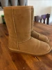 ADOKOO CLASSIC MID-CALF FAUX FUR LINED WINTER BOOT - SIZE: WOMEN 8 - CHESTNUT