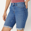 AMAZON ESSENTIALS WOMEN'S SLIM FIT DENIM BERMUDA SHORTS MEDIUM BLUE VINTAGE New