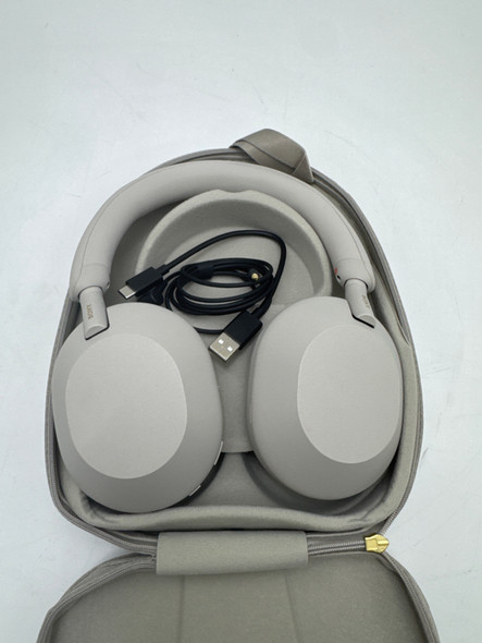 SONY WH-1000XM5 THE BEST WIRELESS NOISE CANCELING HEADPHONES SILVER