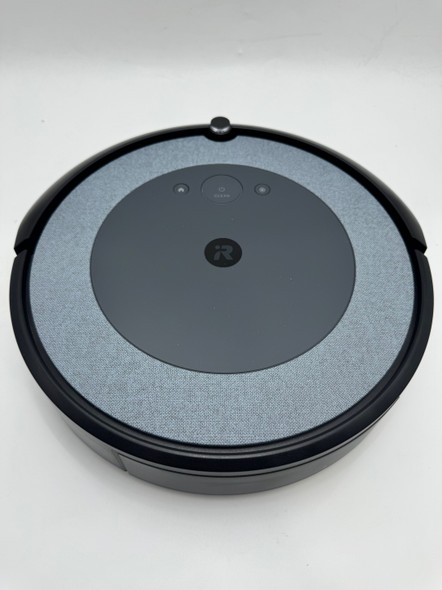IROBOT I5+ I555620 ROBOT VACUUM WITH CLEAN BASE AUTOMATIC DIRT DISPOSAL BLACK