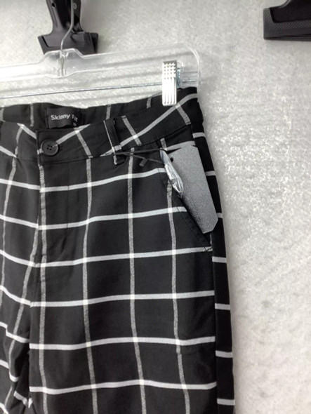 GINGTTO MEN'S SKINNY FIT PLAID PANTS - SIZE: MEN 32 - BLACK AND WHITE PLAID New