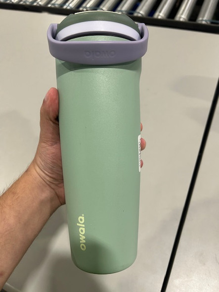 OWALA 30OZ FREE SIP STAINLESS STEEL WATER BOTTLE LIGHT GREEN WITH TAN TOP OF LID