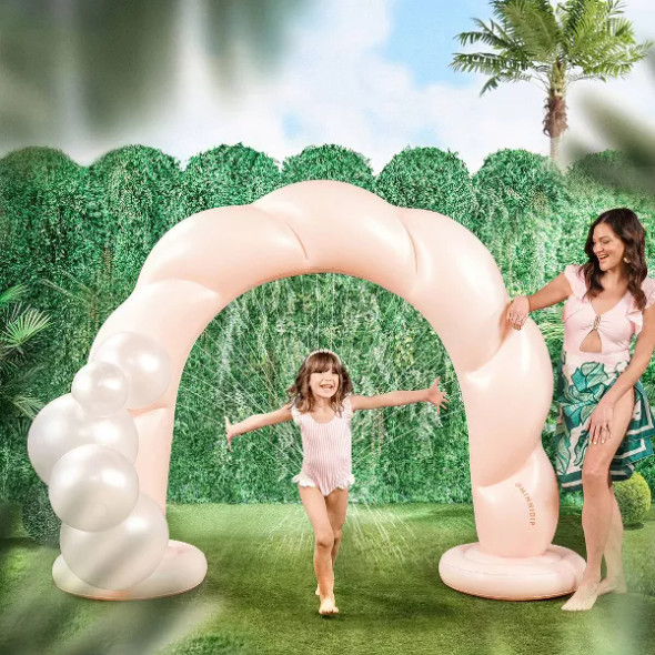 MINNIDIP ARCH PLAY SPRINKLER BLUSH TWIST INFLATABLE PVC WATER TOY - PINK MINNIDIP ARCH PLAY SPRINKLER BLUSH TWIST INFLATABLE PVC WATER TOY - PINK