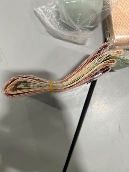 BLOGILATES STARTER FIT KIT - BROWN MAT/MULTICOLORED ACCESSORIES New BLOGILATES STARTER FIT KIT - BROWN MAT/MULTICOLORED ACCESSORIES New