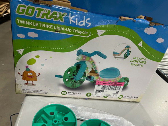 GOTRAX KIDS TWINKLE TRIKE LIGHT UP TRICYCLE 77.16 LBS - TEAL, GREEN, AND WHITE GOTRAX KIDS TWINKLE TRIKE LIGHT UP TRICYCLE 77.16 LBS - TEAL, GREEN, AND WHITE