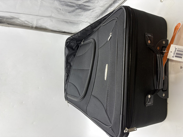 ROCKLAND 24 INCH FASHION SOFTSIDE UPRIGHT LUGGAGE EXPANDABLE - BLACK