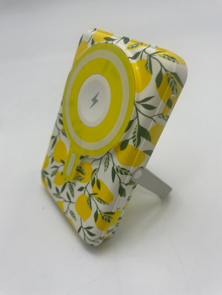 TECH THEORY POWERMAG PRO 10,000 MAH WIRELESS CHARGING BATTERY - LEMONS