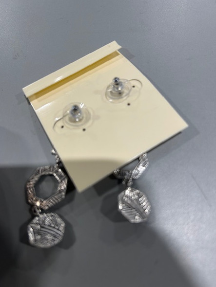 THE SAK STONE AND METAL LINEAR EARRINGS - SILVER/BLUE THE SAK STONE AND METAL LINEAR EARRINGS - SILVER/BLUE