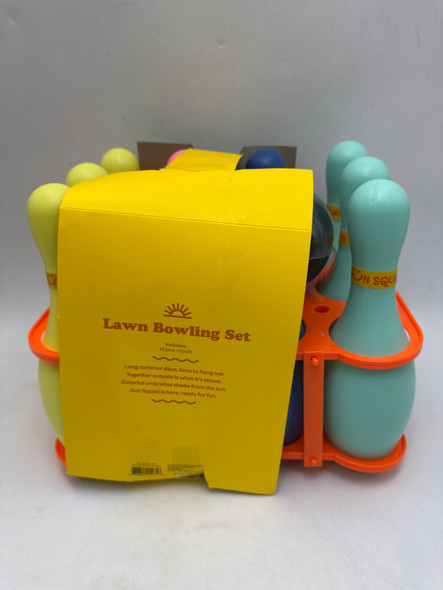 SUN SQUAD 13PC LAWN BOWLING SET