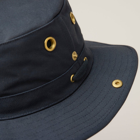 TILLEY T3 CLASSIC - SIZE: MEN 6 7/8 - DARK NAVY TILLEY T3 CLASSIC - SIZE: MEN 6 7/8 - DARK NAVY