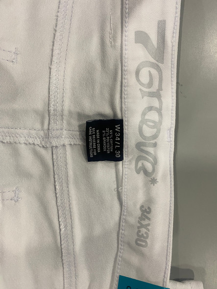 7GROOVE SLIM JEANS - SIZE: MEN W34/L30 - WHITE New 7GROOVE SLIM JEANS - SIZE: MEN W34/L30 - WHITE New