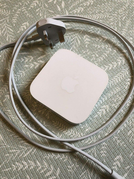 APPLE AIRPORT EXPRESS A1392 MC414LL/A 802.11N 600 MBPS 1-PORT 10/100FOR APPLE APPLE AIRPORT EXPRESS A1392 MC414LL/A 802.11N 600 MBPS 1-PORT 10/100FOR APPLE