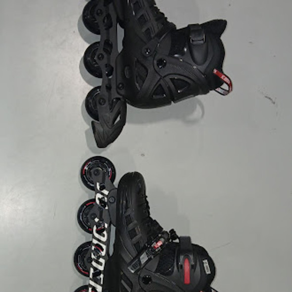 JC JORDEN INLINE SKATES FOR KIDS BLADES LIGHT SIZE: MEN/WOMEN 5-8 - BLACK / RED JC JORDEN INLINE SKATES FOR KIDS BLADES LIGHT SIZE: MEN/WOMEN 5-8 - BLACK / RED