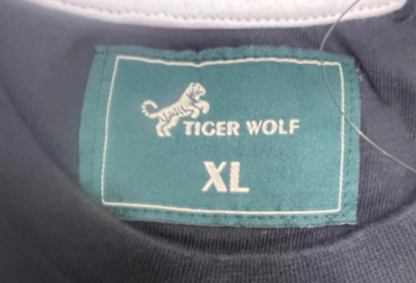 TIGER WOLF CREW SHIRT - SIZE: MEN XL - BLACK TIGER WOLF CREW SHIRT - SIZE: MEN XL - BLACK