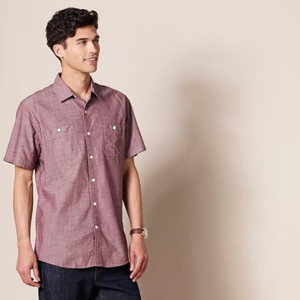AMAZON ESSENTIALS MEN'S REGULAR-FIT, SHORT-SLEEVE BUTTON-DOWN, BURGUNDY, XXL New AMAZON ESSENTIALS MEN'S REGULAR-FIT, SHORT-SLEEVE BUTTON-DOWN, BURGUNDY, XXL New