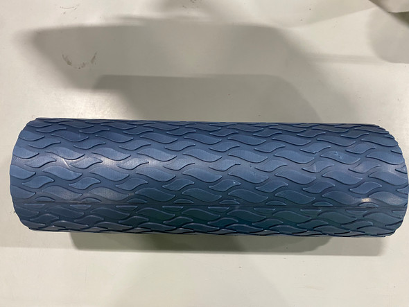 ALL IN MOTION 18" TEXTURED FOAM ROLLER - NAVY BLUE ALL IN MOTION 18" TEXTURED FOAM ROLLER - NAVY BLUE