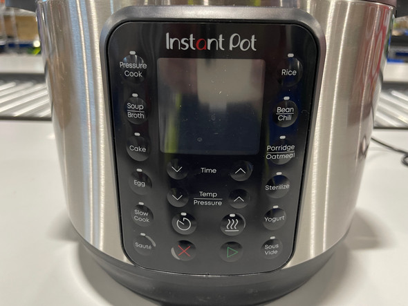 INSTANT POT 6QT 9-IN-1 PRESSURE COOKER - STAINLESS STEEL