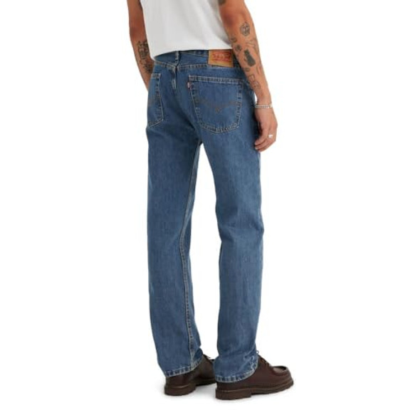 LEVI'S MEN'S 505 REGULAR FIT JEANS - SIZE MEN 38 X 32 - MEDIUM STONEWASH New LEVI'S MEN'S 505 REGULAR FIT JEANS - SIZE MEN 38 X 32 - MEDIUM STONEWASH New