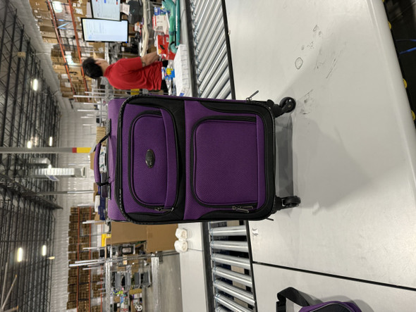 US TRAVELER 20" CARRY ON LUGGAGE SOFTSIDE SUITCASE, PURPLE, 4 WHEEL-2 PIECE US TRAVELER 20" CARRY ON LUGGAGE SOFTSIDE SUITCASE, PURPLE, 4 WHEEL-2 PIECE