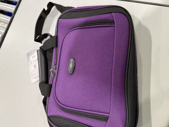 US TRAVELER 20" CARRY ON LUGGAGE SOFTSIDE SUITCASE, PURPLE, 4 WHEEL-2 PIECE US TRAVELER 20" CARRY ON LUGGAGE SOFTSIDE SUITCASE, PURPLE, 4 WHEEL-2 PIECE
