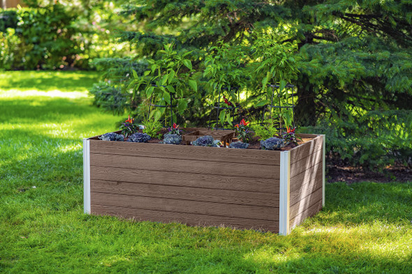 Vita Urbana 3 Foot x 5 Foot Embossed Vinyl Keyhole Garden with Basket, VT17502 Vita Urbana 3 Foot x 5 Foot Embossed Vinyl Keyhole Garden with Basket, VT17502