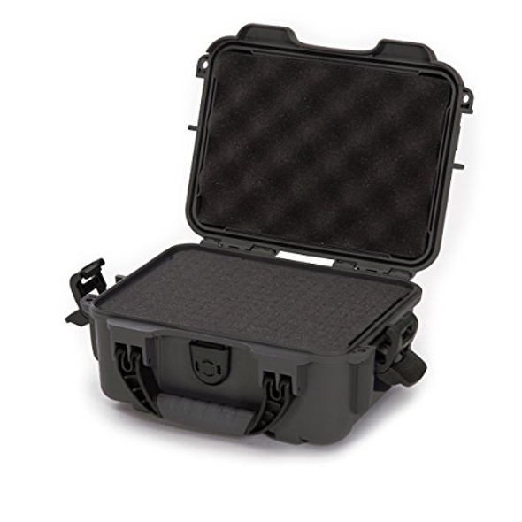 NANUK 904 WATERPROOF HARD CASE WITH FOAM INSERT - GRAPHITE New NANUK 904 WATERPROOF HARD CASE WITH FOAM INSERT - GRAPHITE New