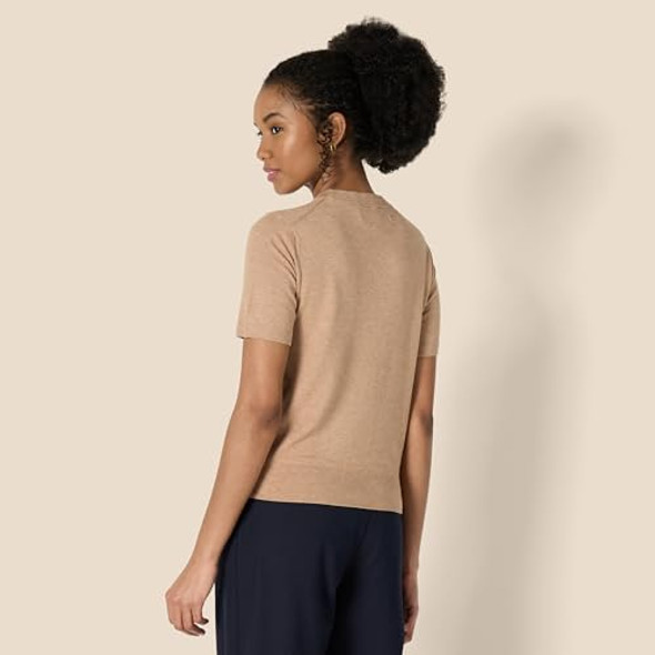 AMAZON ESSENTIALS WOMEN'S REGULAR-FIT SHORT SLEEVE PULLOVER SWEATER, M, CAMEL New AMAZON ESSENTIALS WOMEN'S REGULAR-FIT SHORT SLEEVE PULLOVER SWEATER, M, CAMEL New