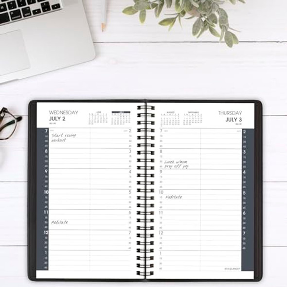 AT-A-GLANCE 2025-2026 Academic Daily Appointment Book, 5"x8", 7080705 - Black New AT-A-GLANCE 2025-2026 Academic Daily Appointment Book, 5"x8", 7080705 - Black New