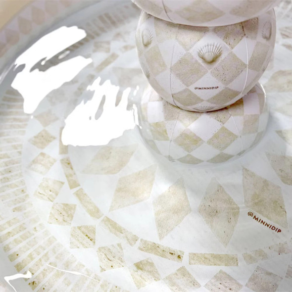 MINNIDIP EXCLUSIVE RESORT FOUNTAIN PLAY SPRINKLER - TRAVERTINE TILES - MULTI New