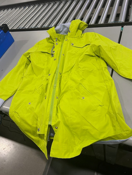GENERIC LIME GREEN SIZE MEDIUM HOODED RAIN JACKET - SIZE: MEN M - LIME GREEN