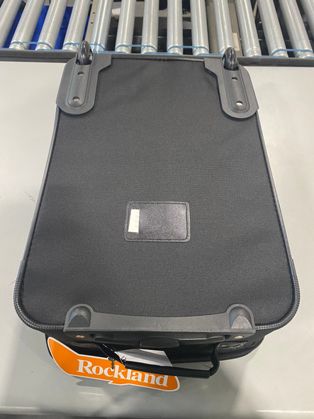 ROCKLAND 19 INCH FASHION SOFTSIDE UPRIGHT LUGGAGE EXPANDABLE - BLACK New