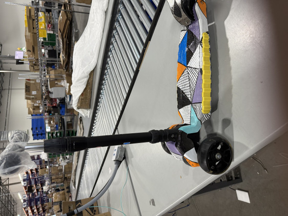 SULIVES 3 WHEEL SCOOTER FOR KIDS AGES 2-12 - CUBISM / MODERN ART