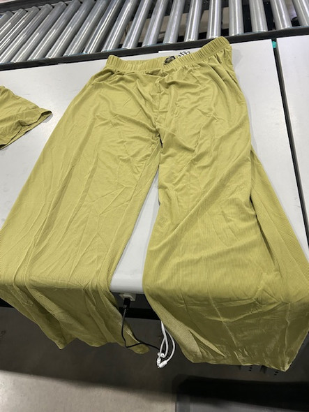 TALMONT WOMEN'S PAJAMA SET SHORT SLEEVE 2 PIECE LOUNGE SET - SIZE: M/L - HAKI New