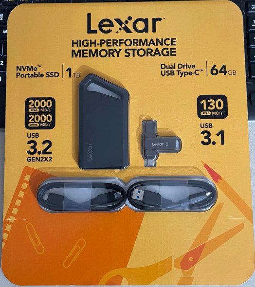 LEXAR 1TB PORTABLE EXTERNAL NVME SSD WITH 64GB USB-C FLASHDRIVE - BLACK New