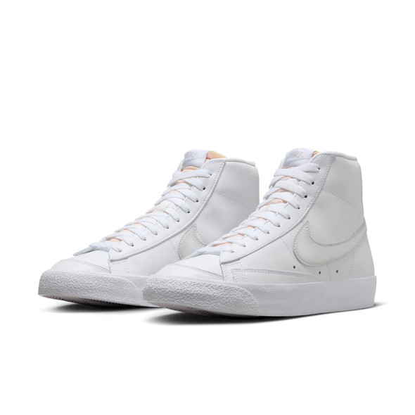 NIKE BLAZER MID '77 VNTG NAS MENS SHOES - SIZE: MEN 10.5 - WHITE