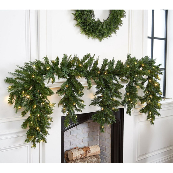 BETHEHLEM LIGHTS LED 6 CASCADING GARLAND,BATTERY OPERATED WITH TIMER - GREEN
