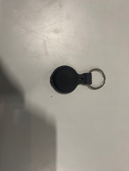 GENERIC PORTABLE LOCATOR DEVICE, SMART FINDER, AIRTAG WITH PLASTIC CASE 1 PACK